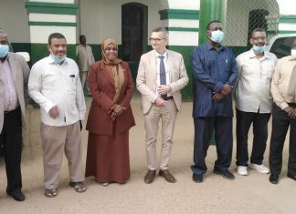 والي نهر النيل تستقبل رئيس بعثة يونيتامس بالسودان والي نهر النيل تستقبل رئيس بعثة يونيتامس بالسودان