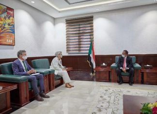 التطورات في إثيوبيا وسد النهضة على طاولة حمدوك ومبعوثة الاتحاد الأوروبي للقرن الأفريقي التطورات في إثيوبيا وسد النهضة على طاولة حمدوك ومبعوثة الاتحاد الأوروبي للقرن الأفريقي