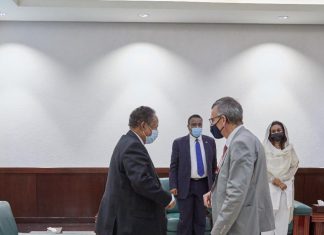 مباحثات بين حمدوك وبيرتس حول الدعم الفني للانتخابات والدستور مباحثات بين حمدوك وبيرتس حول الدعم الفني للانتخابات والدستور