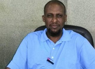 بعد حادثة الاعتداء علي الدالي…أفراد من الاستخبارات العسكرية يعتدون علي صحفي آخر بعد حادثة الاعتداء علي الدالي…أفراد من الاستخبارات العسكرية يعتدون علي صحفي آخر