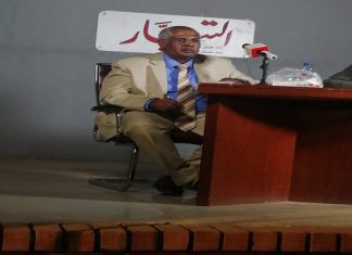 “وأد الثورة مستمر”.. فتحي الضو يدعو الحكومة لتدعيم لجنة التمكين بالكوادر والمعينات “وأد الثورة مستمر”.. فتحي الضو يدعو الحكومة لتدعيم لجنة التمكين بالكوادر والمعينات