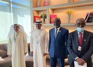 وزير المالية يناقش جدولة ديون السودان مع مجموعة من الدائنين وزير المالية يناقش جدولة ديون السودان مع مجموعة من الدائنين