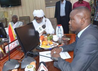 ولاة ولايات دارفور يوقعون برتكول تنفيذ برنامج مشروع ثمرات ولاة ولايات دارفور يوقعون برتكول تنفيذ برنامج مشروع ثمرات