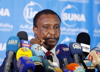 ياسر عرمان : الفلول يعتقدون أن المؤسسة العسكرية جناحهم المسلح المستشار السياسي لرئيس الوزراء : الفلول يعتقدون ان المؤسسة العسكرية جناحهم المسلح