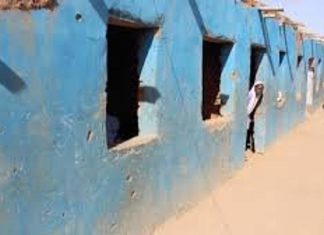 تربويون: (800) مدرسة حكومية وخاصة تفتقر للبيئة الجاذبة تربويون: (800) مدرسة حكومية وخاصة تفتقر للبيئة الجاذبة