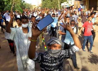 كيف تفاعل رواد مواقع التواصل الاجتماعي مع الأحداث في السودان خلال شهر نوفمبر؟