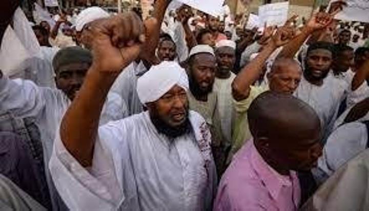 منظمة تطالب السودان بحظر تنظيم الاخوان الارهابى بالسودان