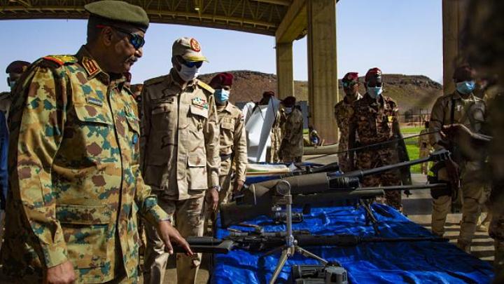 عسكر السودان يوجهون اتهامات للمكون المدني ويأتون بمثلها: 7 تناقضات