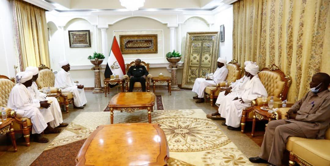 البرهان: الدولة تبذل جهودا لمعالجة أزمة شرق السودان