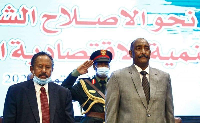بعد لقاء ثان بين حمدوك والبرهان.. توقعات بانفراج قريب للأزمة في السودان