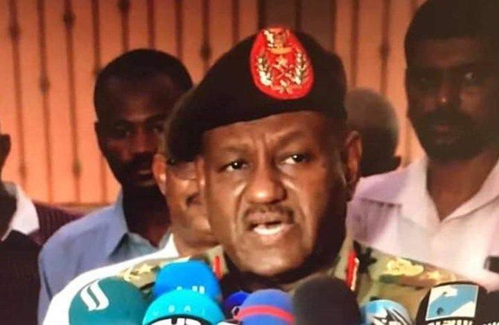 رويترز: جهاز المخابرات في السودان يحظر سفر 11 مسؤولا مدنيا