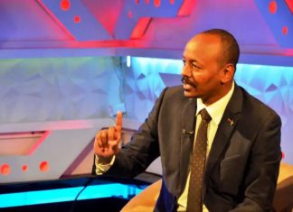 جعفر حسن: لا نجامل ولا نحتاج لوساطة في الالتزام بالوثيقة الدستورية جعفر حسن: لا نجامل ولا نحتاج لوساطة في الالتزام بالوثيقة الدستورية