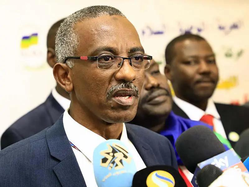 وجدي:الفترة الانتقالية لا تتحمل غياب أي من قوى الثورة