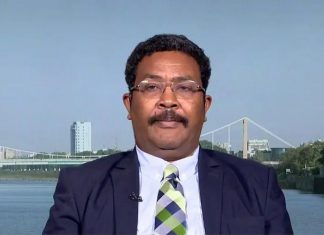 اعتقال الصحفي “فايز الشيخ السليك” عقب مداخلة بقناة الحدث اعتقال الصحفي “فايز الشيخ السليك” عقب مداخلة بقناة الحدث