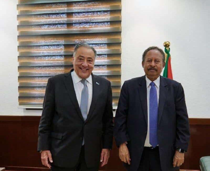 البنك الدولي يوقف مساعداته للسودان