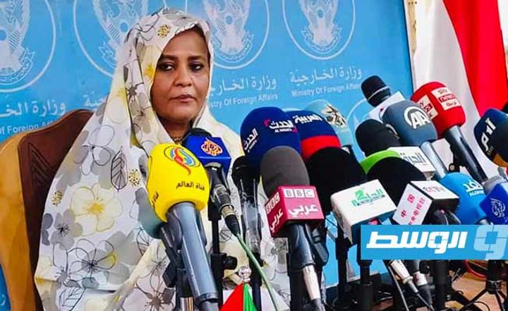 اتصال هاتفي بين مريم الصادق المهدي وبلينكن.. وهذا ما دار به