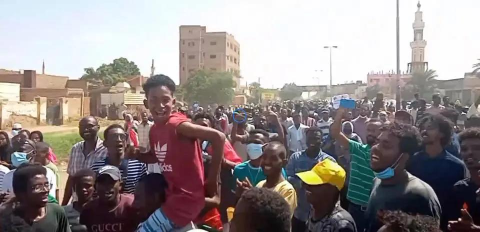 عاجل: قناة العربية الحدث تلعب دوراً قذراً تجاه الثورة السودانية