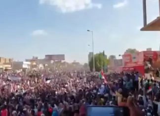 فيديو: فيضان من الحشود البشرية غصّ بهم شارع الستين فيديو: فيضان من الحشود البشرية غصّ بهم شارع الستين