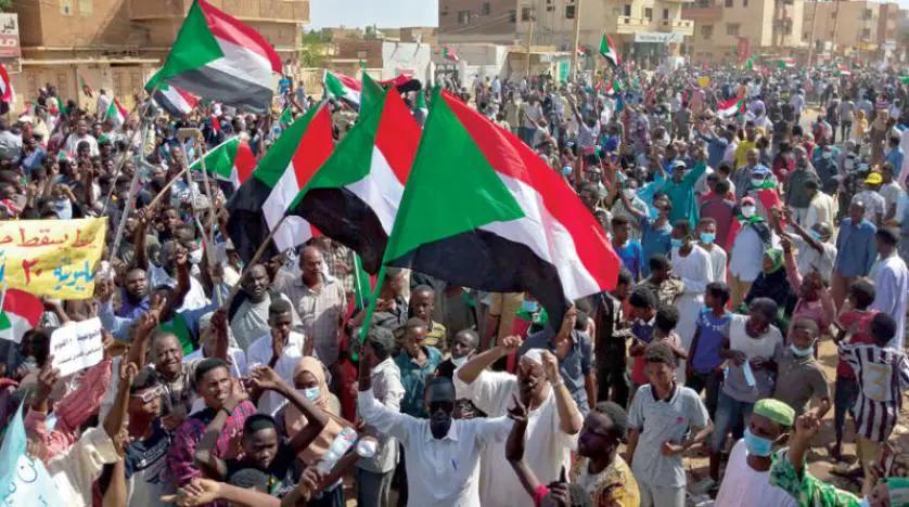 مليونيات 30 أكتوبر … حشود سودانية في الشارع رفضاً للحكم العسكري
