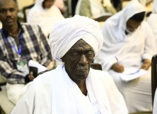 صديق يوسف: الحديث عن الاستعانة بحمدوك مرة أخرى لن يقبل به الشارع صديق يوسف: الحديث عن الاستعانة بحمدوك مرة أخرى لن يقبل به الشارع