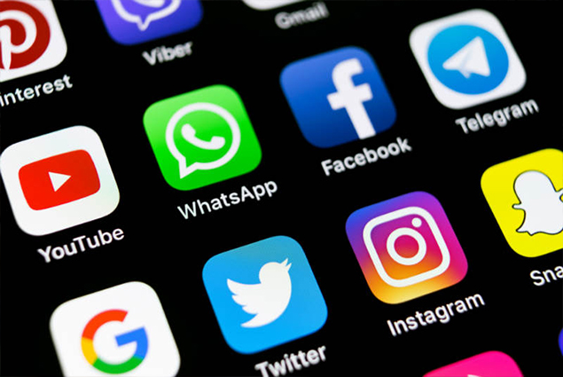 مواقع التواصل الاجتماعي