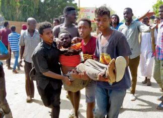 أحزاب سودانية تطالب بحل «الميليشيات» ودمجها في الجيش أحزاب سودانية تطالب بحل «الميليشيات» ودمجها في الجيش