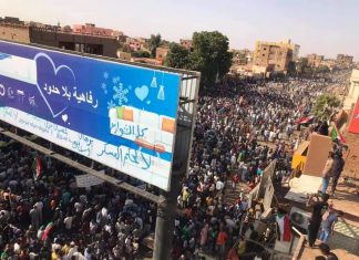 المبعوث الأممي إلى السودان لـ”القدس العربي”: حمدوك ليس حرا والمظاهرات كانت حاشدة وخاصة في الخرطوم المبعوث الأممي إلى السودان لـ”القدس العربي”: حمدوك ليس حرا والمظاهرات كانت حاشدة وخاصة في الخرطوم