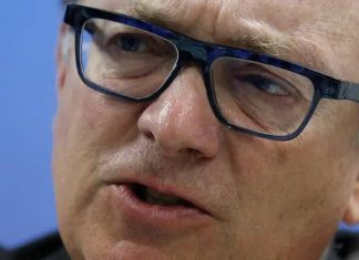 مبعوث أمريكي: نشجع السودانيين على التفكير في كيفية استعادة الشراكة والترتيبات الدستورية مبعوث أمريكي: نشجع السودانيين على التفكير في كيفية استعادة الشراكة والترتيبات الدستورية