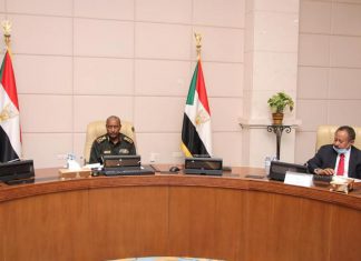 حمدوك بات أكثر مرونة ولكن «بشروط» السودان يترقّب الحلّ.. حمدوك بات أكثر مرونة ولكن «بشروط»