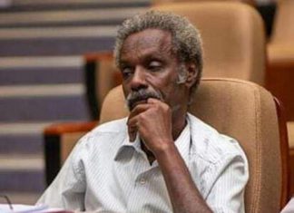 الشيوعي يحذر من أن استمرار التسويات السياسية يمهد للانقلاب الشيوعي يحذر من أن استمرار التسويات السياسية يمهد للانقلاب