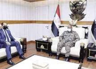 “حذروا قائد الانقلاب من الإجراءات الأحادية”.. سفراء أمريكا وبريطانيا والنرويج: عودة حمدوك لمنصبه أساس لمباحثات “الشراكة” “حذروا قائد الانقلاب من الإجراءات الأحادية”.. سفراء أمريكا وبريطانيا والنرويج: عودة حمدوك لمنصبه أساس لمباحثات “الشراكة”