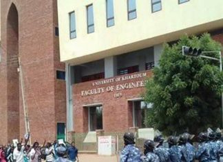 الحكومية علقت الدراسة والخاصة رفضت.. لهذه الأسباب انضمت جامعات سودانية “للعصيان المدني” الحكومية علقت الدراسة والخاصة رفضت.. لهذه الأسباب انضمت جامعات سودانية “للعصيان المدني”