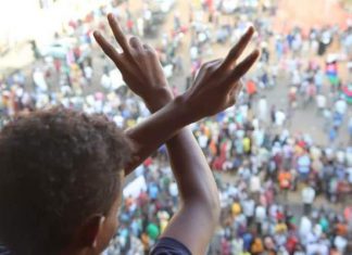 تظاهرات غضب ودعوات للحفاظ على حرية التعبير تظاهرات غضب في السودان.. ودعوات للحفاظ على حرية التعبير