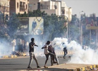 “المهنيين السودانيين”: وجود تسجيلات لتورط أمنيين في قتل متظاهرين “المهنيين السودانيين”: وجود تسجيلات لتورط أمنيين في قتل متظاهرين