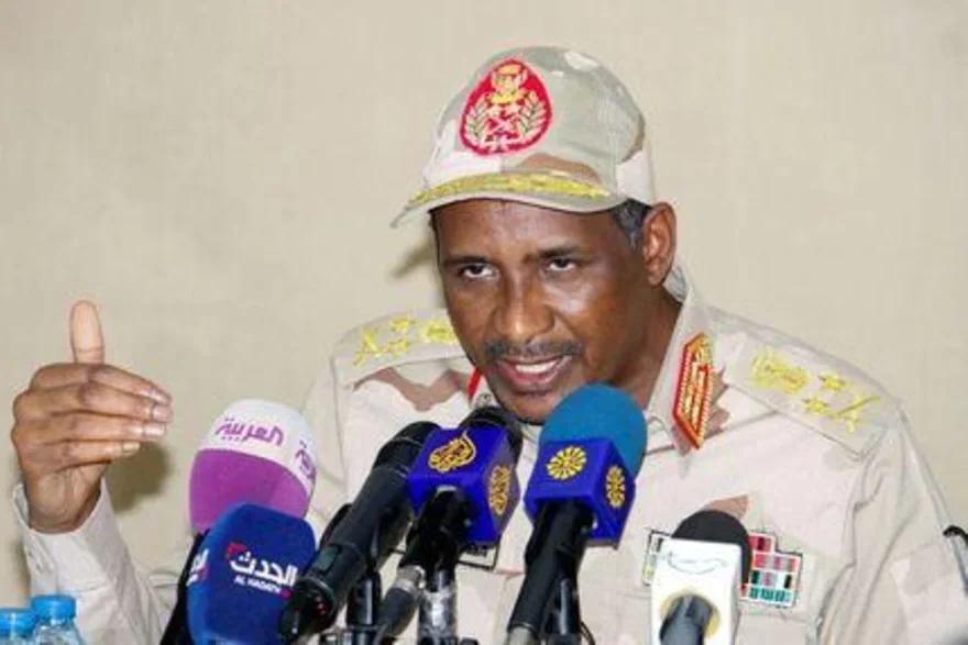 حميدتي: الاتفاق عبر عن مبادئ وأهداف الثورة حميدتي: الاتفاق عبر عن مبادئ وأهداف الثورة