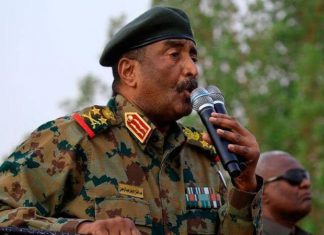 البرهان يصل “الفشقة” البرهان يصل “الفشقة”