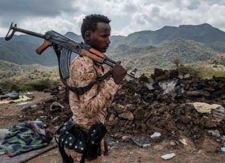 إثيوبيا تنفي شن هجوم على السودان وتتهم متمردين بالوقوف وراء أعمال العنف إثيوبيا تنفي شن هجوم على السودان وتتهم متمردين بالوقوف وراء أعمال العنف
