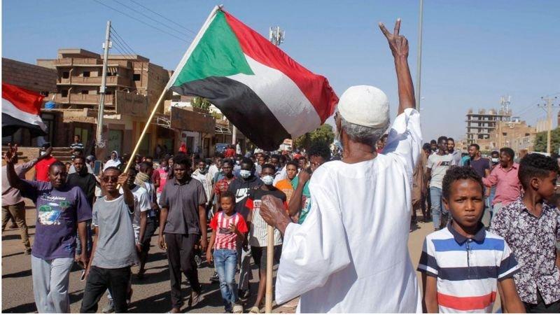 “الحرية والتغيير”: نحذر السلطات من التعرض لمظاهرات الثلاثاء السلمية “الحرية والتغيير”: نحذر السلطات من التعرض لمظاهرات الثلاثاء السلمية