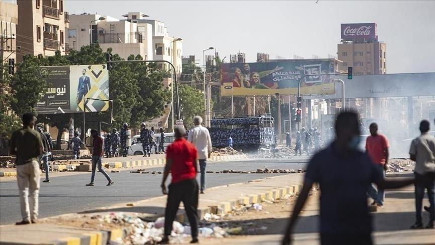 مسؤول أممي يستنكر استخدام “العنف المفرط” بمظاهرات السودان مسؤول أممي يستنكر استخدام “العنف المفرط” بمظاهرات السودان