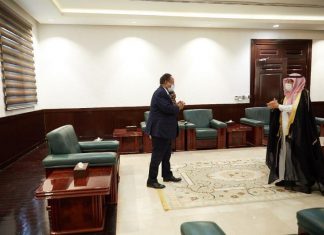 السعودية: مستعدون لاستئناف التعاون الاقتصادي مع السودان السعودية: مستعدون لاستئناف التعاون الاقتصادي مع السودان