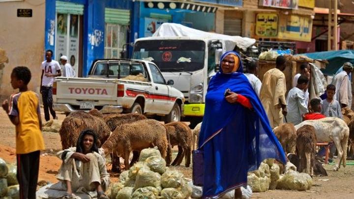 جردة حساب لـ”المكتسبات الاقتصادية” في السودان: مخاوف من تواصل الفشل جردة حساب لـ”المكتسبات الاقتصادية” في السودان: مخاوف من تواصل الفشل