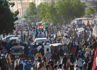 “أرقام من الثورة”.. 8 مليونيات منذ انقلاب البرهان ومدن تخرج بصورة راتبة “أرقام من الثورة”.. 8 مليونيات منذ انقلاب البرهان ومدن تخرج بصورة راتبة