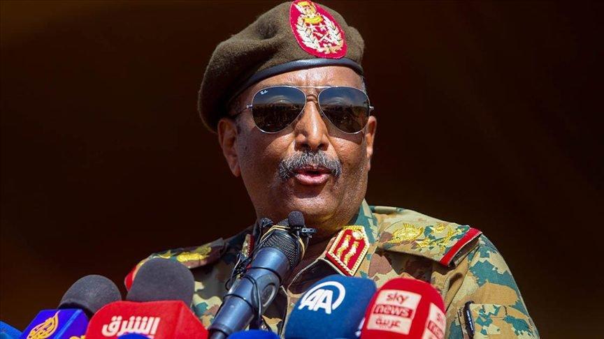 احتفاء إسرائيلي بتصريحات قائد انقلاب السودان عن التطبيع مع إسرائيل احتفاء إسرائيلي بتصريحات قائد انقلاب السودان عن التطبيع مع إسرائيل