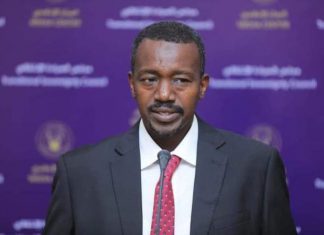 وزير: التظاهرات تؤثر على الدعم الخارجي وزير: التظاهرات تؤثر على الدعم الخارجي