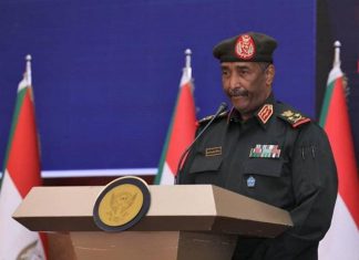 البرهان: لا تراجع عن إجراءات الجيش.. والاتفاق مخرج آمن البرهان: لا تراجع عن إجراءات الجيش.. والاتفاق مخرج آمن