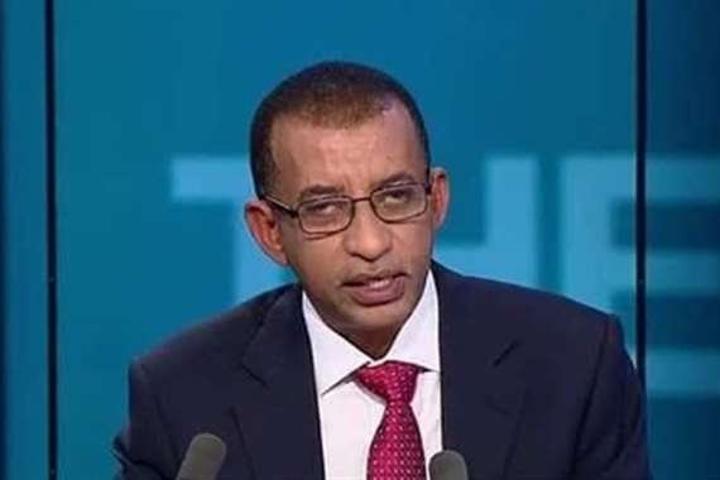 الدقير يُعلق على قرار “البرهان” بإعادة سلطة الاعتقال إلى جهاز الأمن الدقير يُعلق على قرار “البرهان” بإعادة سلطة الاعتقال إلى جهاز الأمن