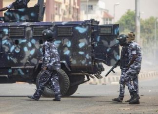 السودان.. استنكار واسع لقرار سلطة الانقلاب إعادة سلطة الاعتقال لجهاز المخابرات السودان.. استنكار واسع لقرار سلطة الانقلاب إعادة سلطة الاعتقال لجهاز المخابرات
