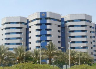 محافظ البنك المركزي يقف علي الاعمال الختامية محافظ البنك المركزي يقف علي الاعمال الختامية