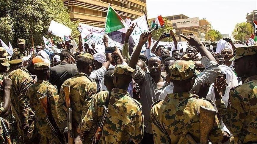 واشنطن تطالب الأمن السوداني بوقف استخدام القوة ضد المحتجين واشنطن تطالب الأمن السوداني بوقف استخدام القوة ضد المحتجين