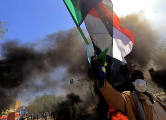 السودان يتجه نحو المجهول فهل يتراجع العسكر خطوة إلى الوراء؟ السودان يتجه نحو المجهول فهل يتراجع العسكر خطوة إلى الوراء؟